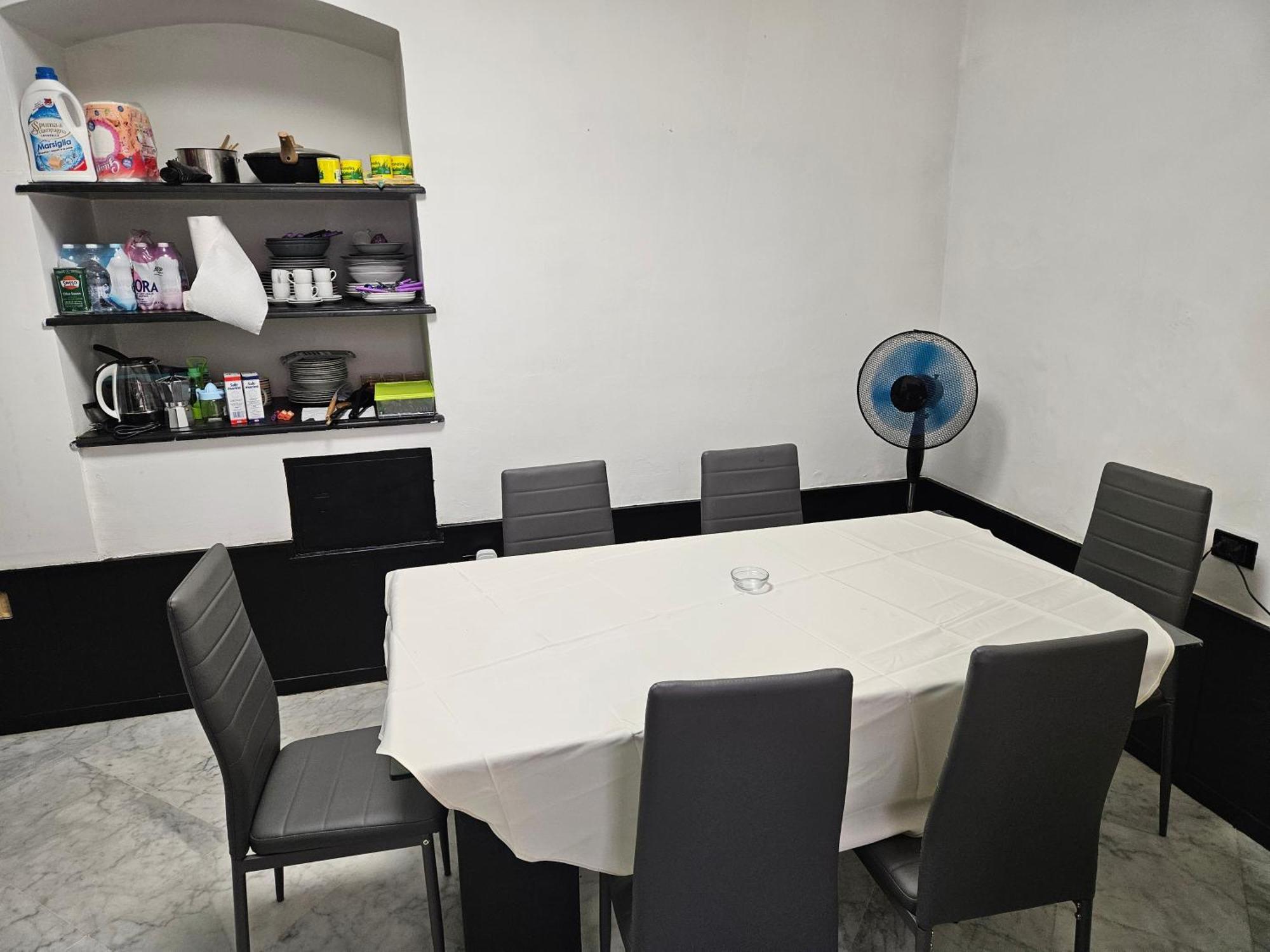 فندق Casa Regis - Free Parking جنوة المظهر الخارجي الصورة