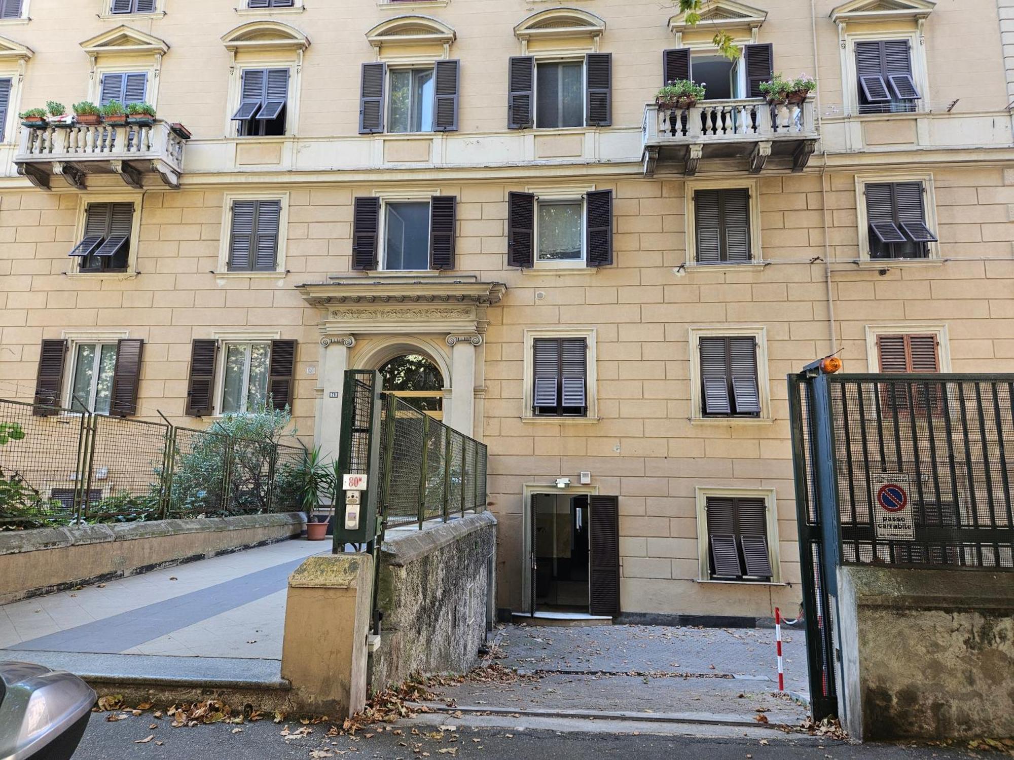 فندق Casa Regis - Free Parking جنوة المظهر الخارجي الصورة